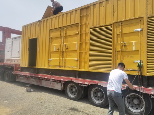 道里发电机出租100KW发电机需要什么规格的电缆线？
