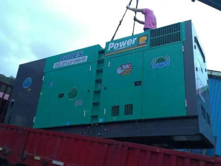 道里柴油发电机组转速不稳定时,如何对发动机进行维护?